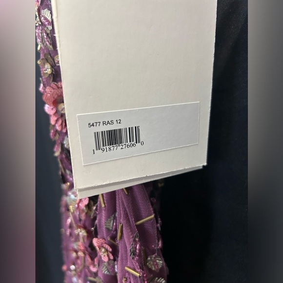 MAC DUGGAL 5477 NWT Floral Embellished Scoop Neck Evening Gown - Picture 6 of 10